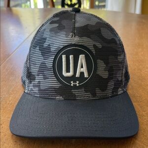 Under Armour Mesh Snapback